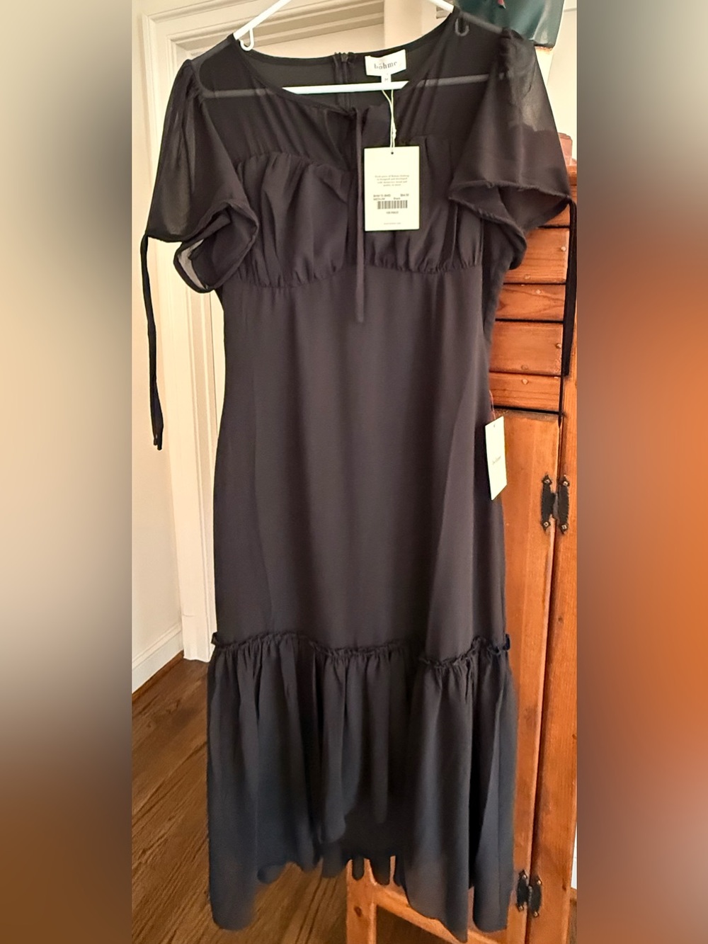 Women’s Black Ruffle Hem Midi Dress